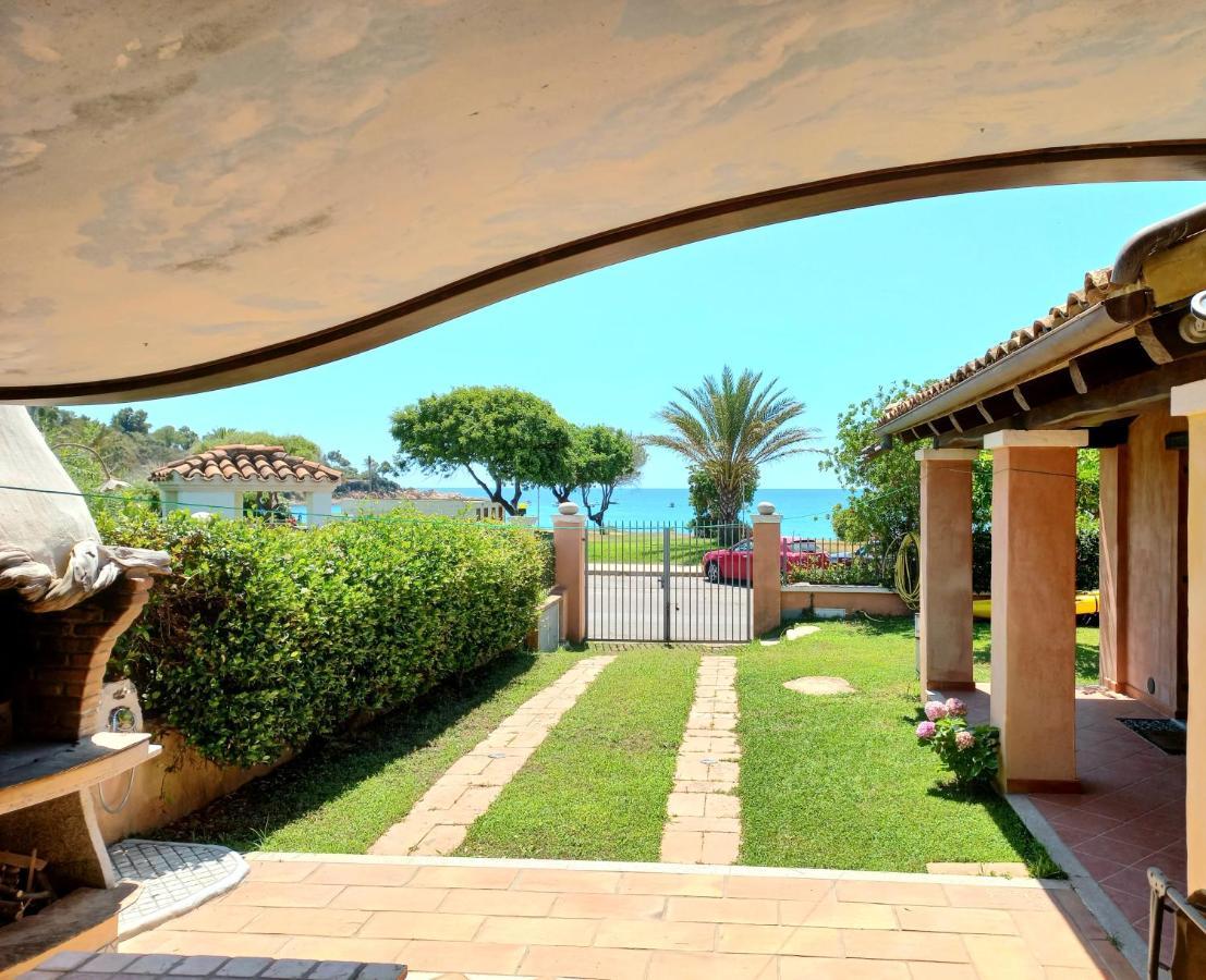 Villa Stella Fronte Mare Porto Frailis Àrbatax Exterior foto